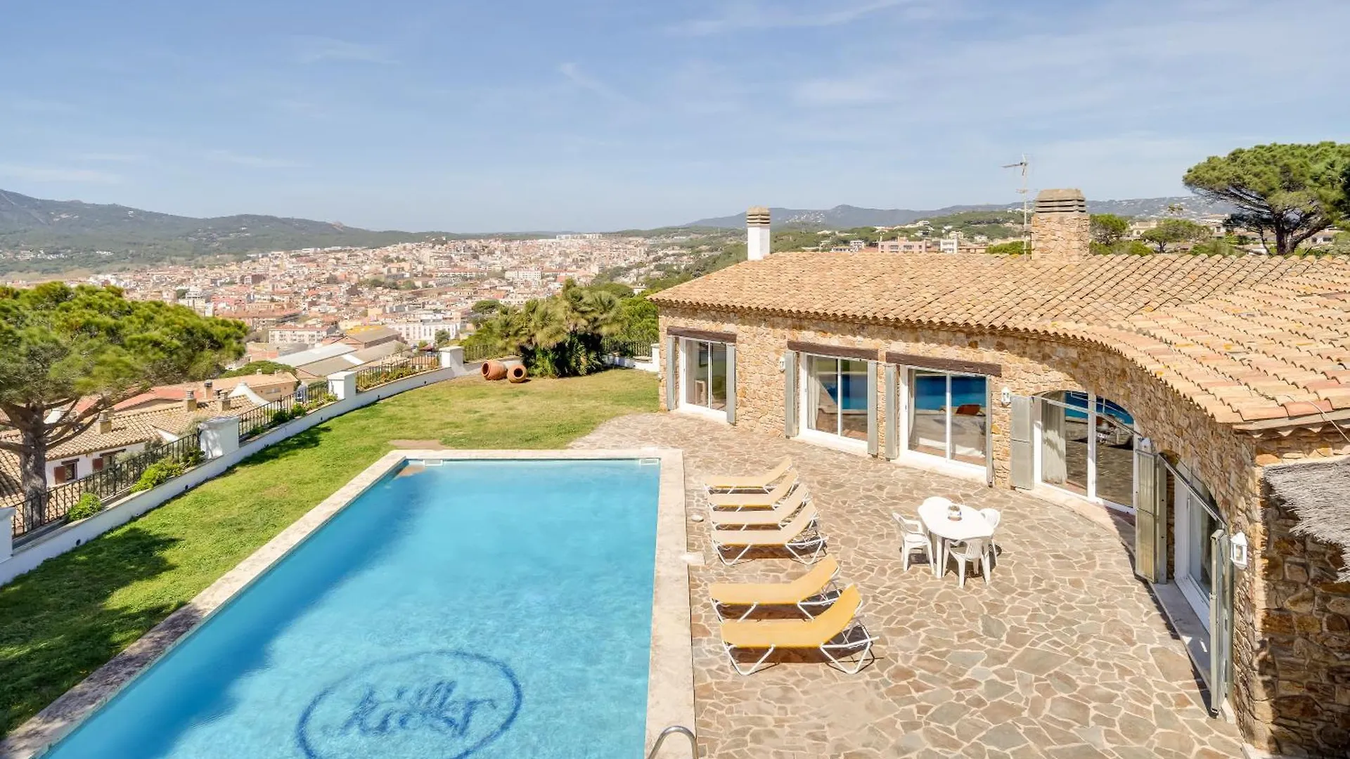 Vistas Panoramicas, Piscina, Frente Al Mar Villa Sant Feliu de Guixols
